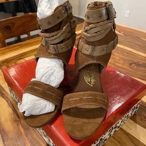 Naughty Monkey leather sandals